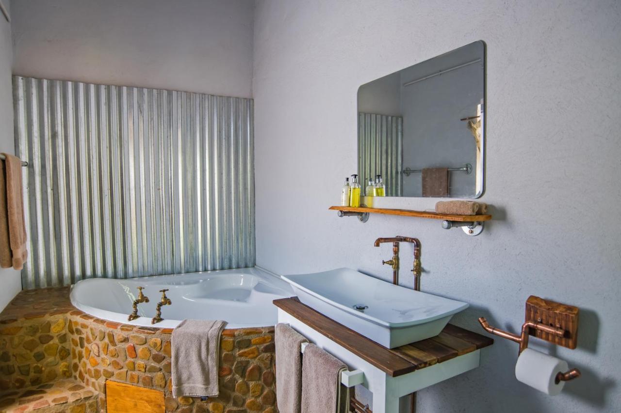 Caracal Lodge Alkmaar Luaran gambar